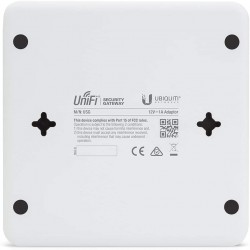 Enterprise Security Gateway Gigabi Unifi 1 puerto Consola Lan, 2Lan, 1LanWan Kit Montaje Pared. Garantia: 90 dias.